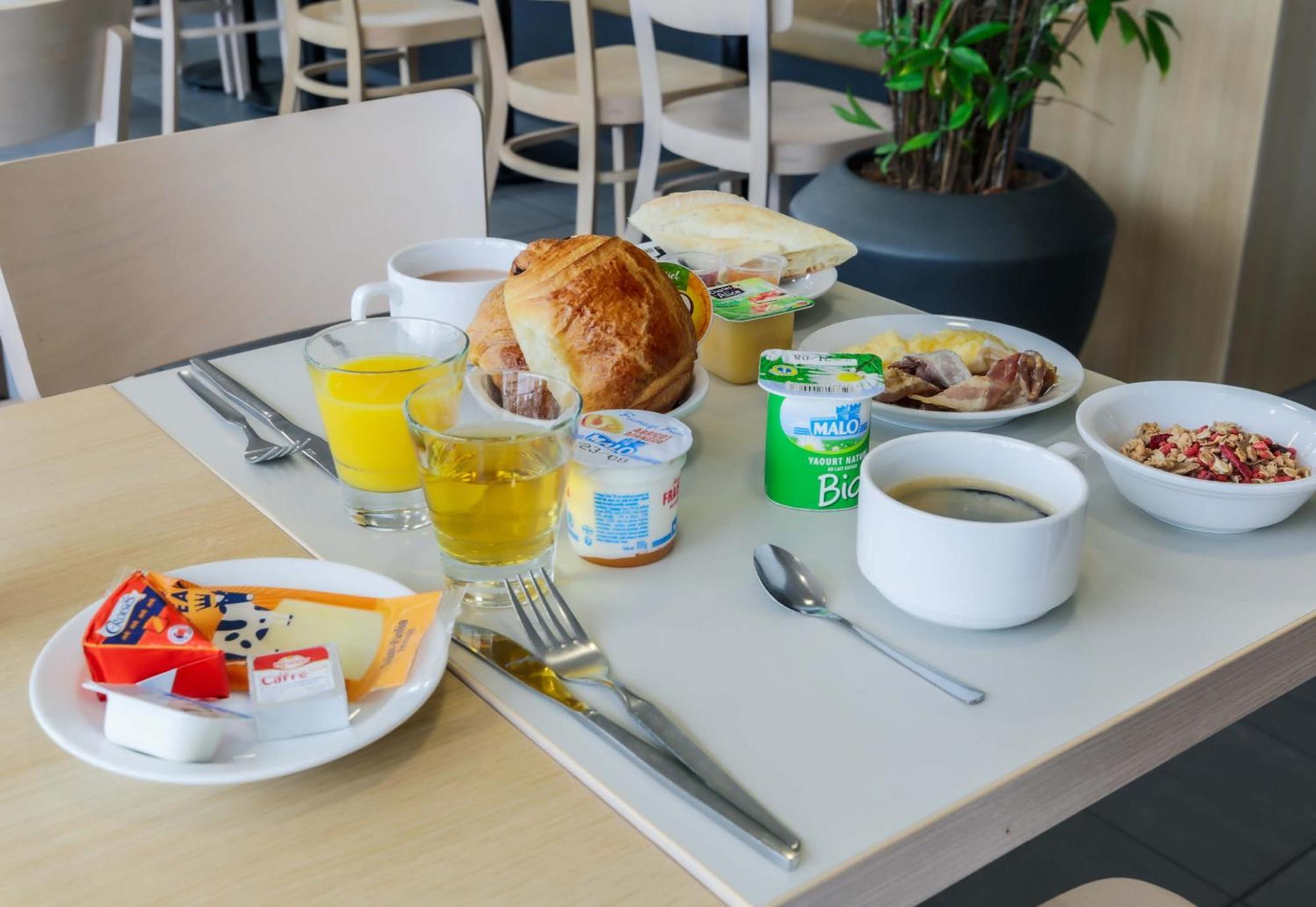 B&B Hotel Verdun ภายนอก รูปภาพ