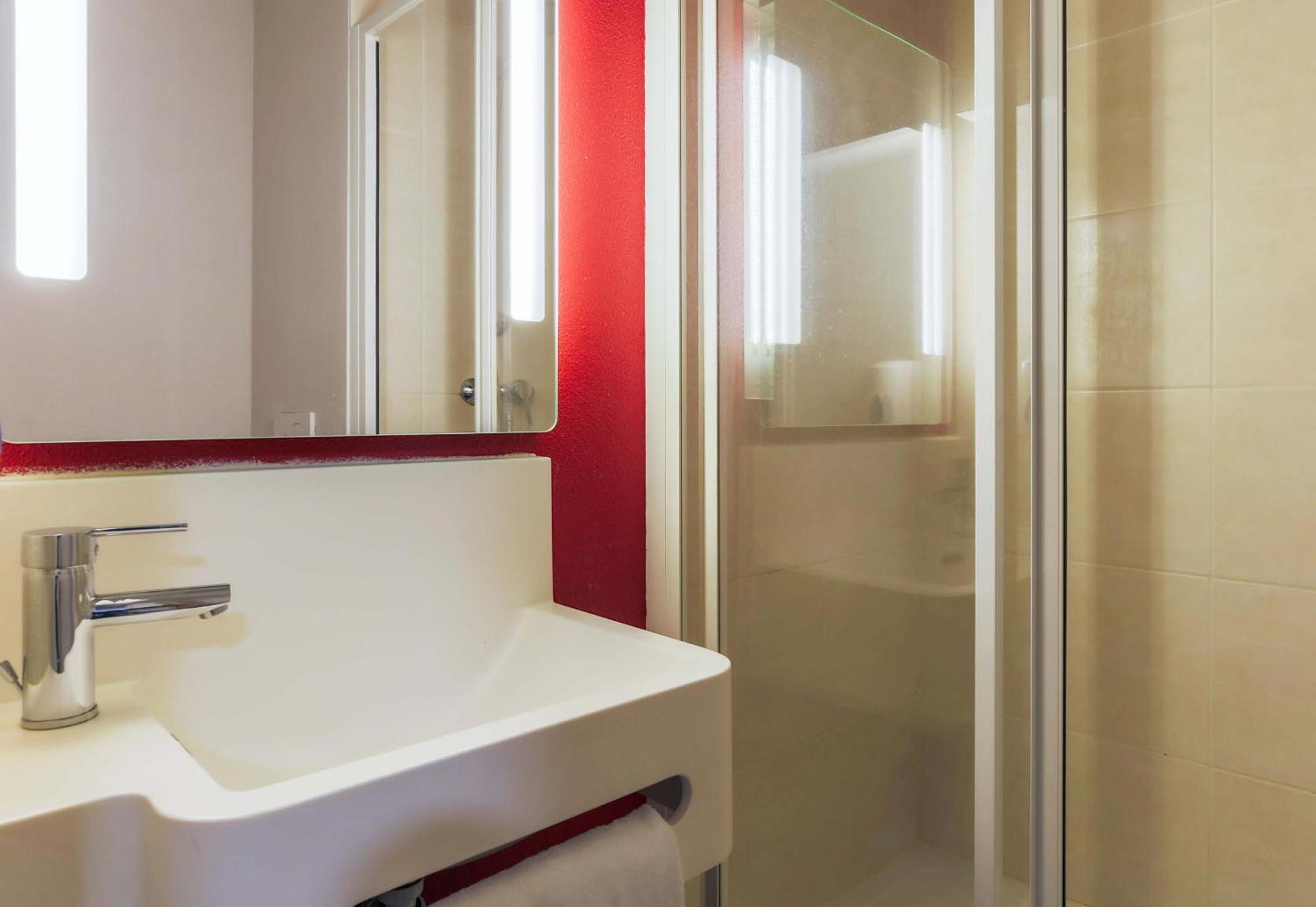 B&B Hotel Verdun ภายนอก รูปภาพ